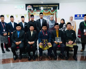 HARI_BERTEMU_PELANGGAN_RUMAH_TERBUKA_SYAWAL_1