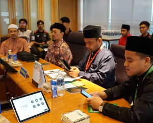 HARI_BERTEMU_PELANGGAN_RUMAH_TERBUKA_SYAWAL_2