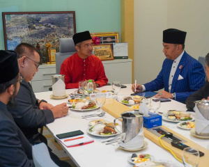 KUNJUNGAN_HORMAT_10