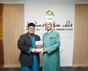 KUNJUNGAN_HORMAT_UIS_DAN_ISLAMI_2