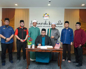 KUNJUNGAN_HORMAT_UIS_DAN_ISLAMI_4