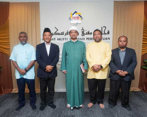 KUNJUNGAN_HORMAT_UIS_DAN_ISLAMI_7