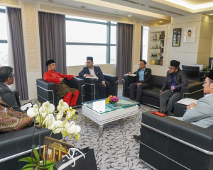 MESYUARAT_BERSAMA_YB_TIMBALAN_MENTERI_2